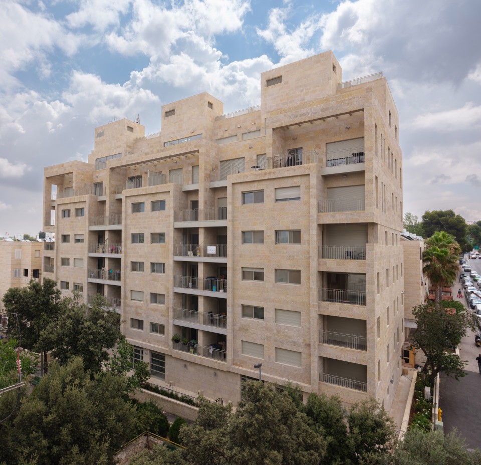גד 13